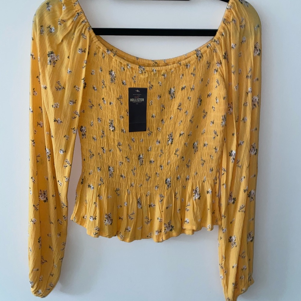 Cute shirt from Hollister